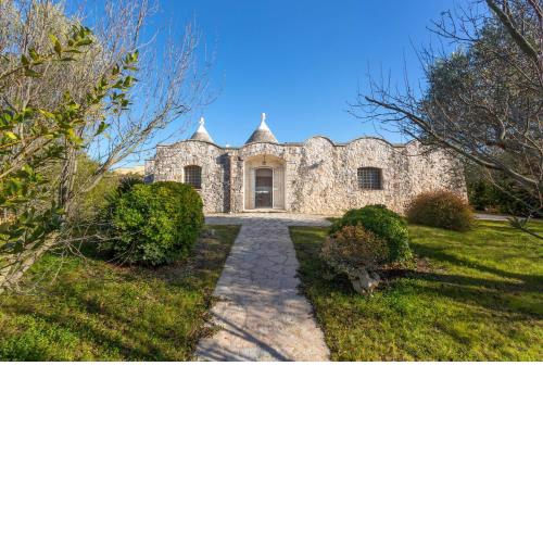 Trullo due coni by BarbarHouse