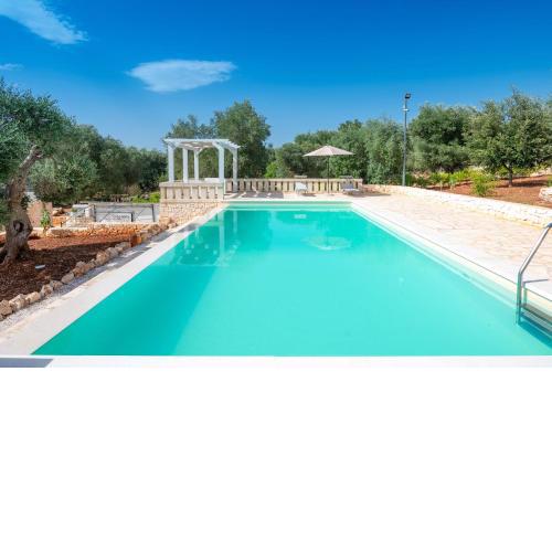 Trullo Encanto with pool
