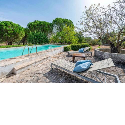 Trullo Jean by Typney