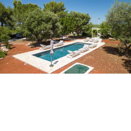 Trullo Kalliste' by Wonderful Italy