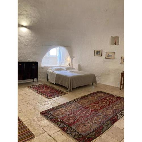 Trullo l'ulivo e il rosmarino