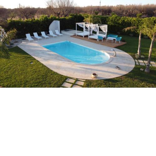Trullo TerraNostra villa con piscina Torre San Giovanni