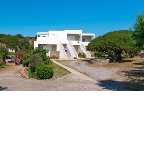 Tselios Apartments & Studios