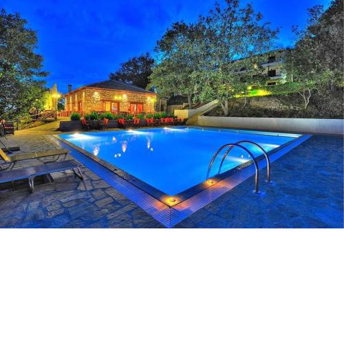 TSIGOURA VERDE RESORT