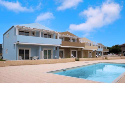 Tuffo nel Blu - Casa con piscina, 8 min dal mare
