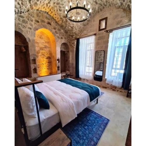 TUĞMANER Small House AJAR