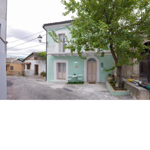 Tullia -intera casa-