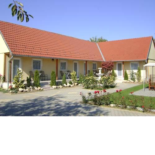 Tünde Apartman