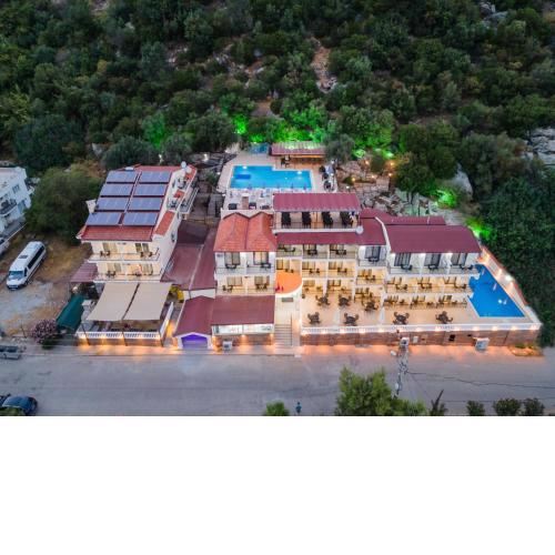 TURUNÇ LIFE HOTEL