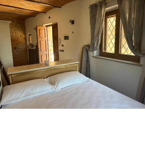 Tuscan Palace - Petit Apartment
