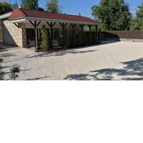 Tutti Apartman