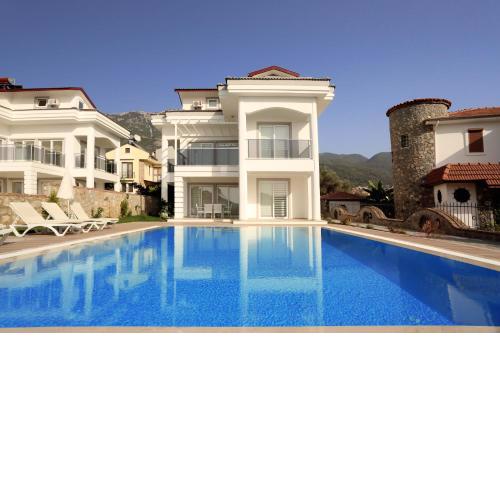 Twin Luxury Home