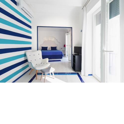 Twin suites