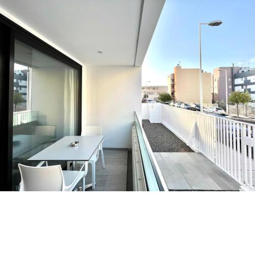 Two bedroom apartment, central, with Wifi and views in Los Llanos de Aridane