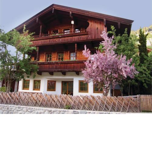 Two-Bedroom Apartment in Alpbach