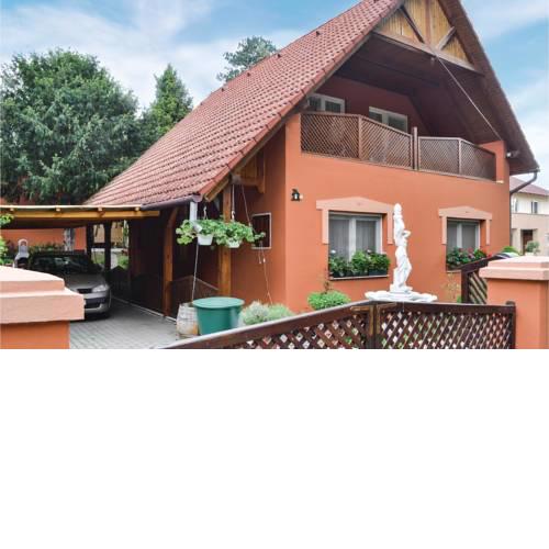 Two-Bedroom Apartment in Balatonboglar
