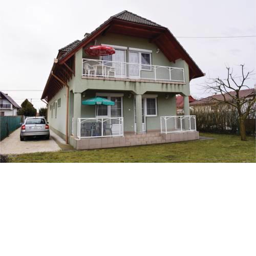 Two-Bedroom Apartment in Balatonlelle