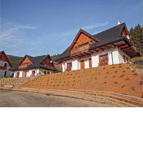 Two-Bedroom Apartment in Dolny Kubin