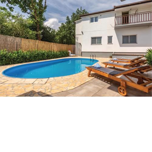 Two-Bedroom Apartment in Glavina Donja