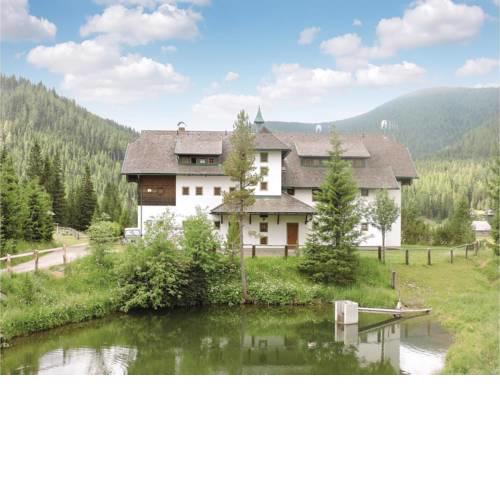 Two-Bedroom Apartment in Glodnitz