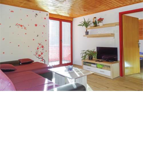 Two-Bedroom Apartment in Luce