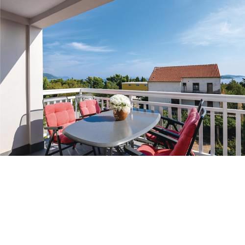 Two-Bedroom Apartment in Orebic