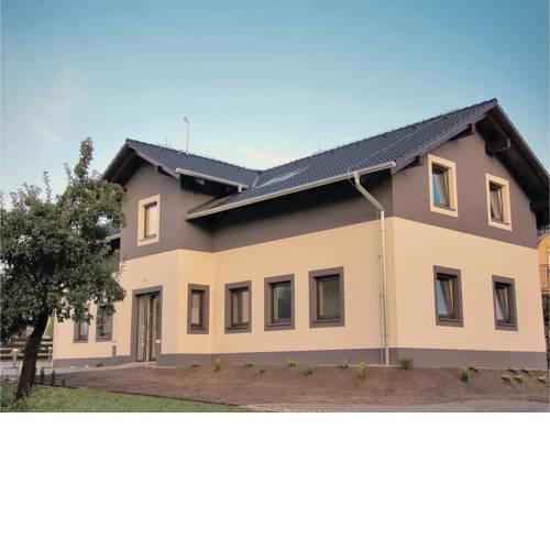 Two-Bedroom Apartment in Podhajska
