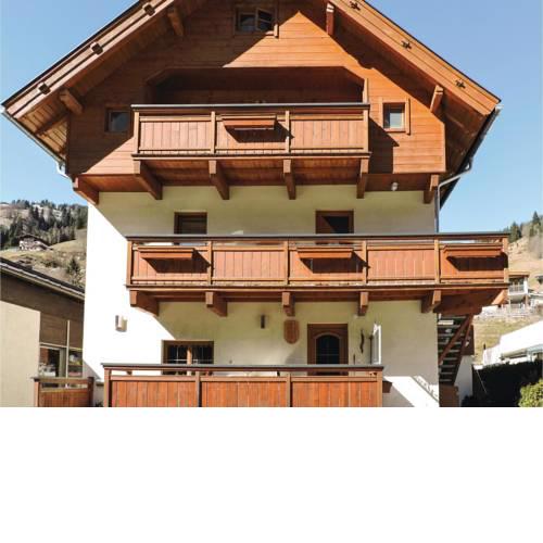 Two-Bedroom Apartment in Viehhofen