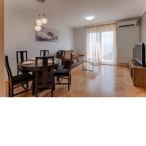 Two bedroom Apartment Paris