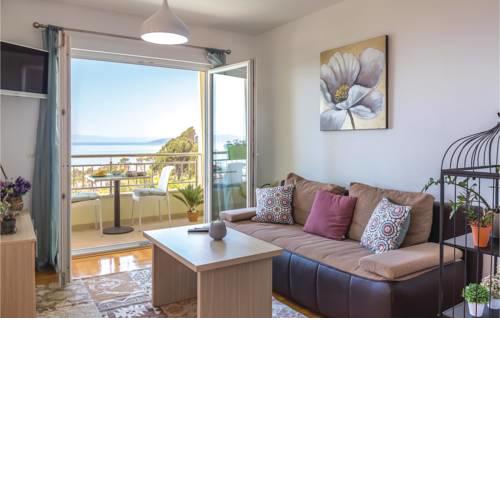 Two-Bedroom Apartment with Sea View in Makarska