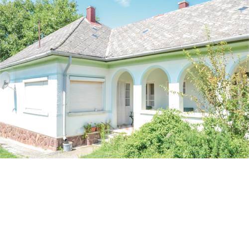 Two-Bedroom Holiday Home in Balatonendred