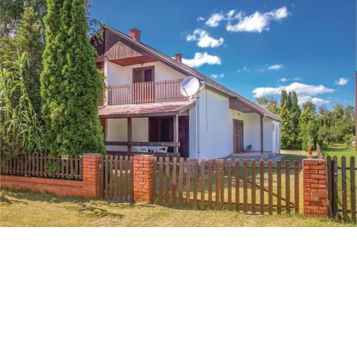 Two-Bedroom Holiday Home in Balatonmariafurdo