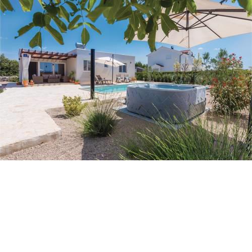 Two-Bedroom Holiday Home in Jadrija
