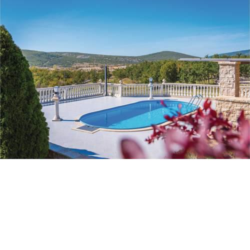 Two-Bedroom Holiday Home in Kijevo