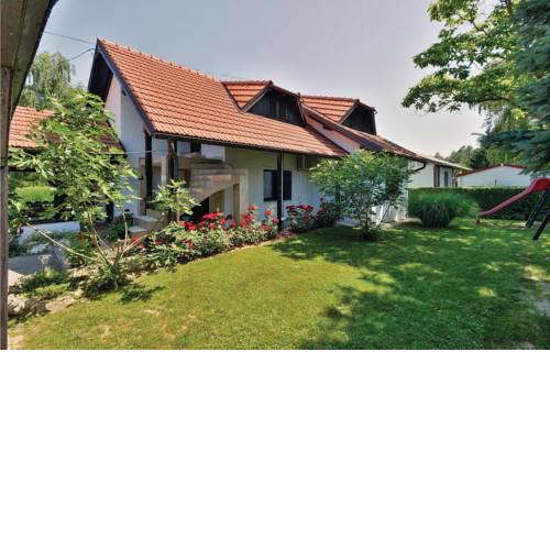 Two-Bedroom Holiday Home in Legrad