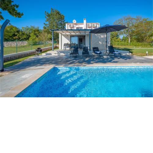 Two-Bedroom Holiday Home in Parizi