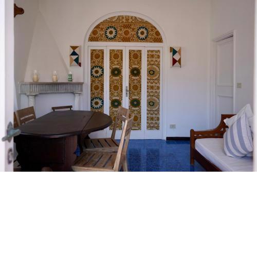 Two bedrooms Capri style home near Piazzetta