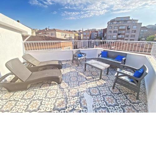 Two-room apartment in Fatih