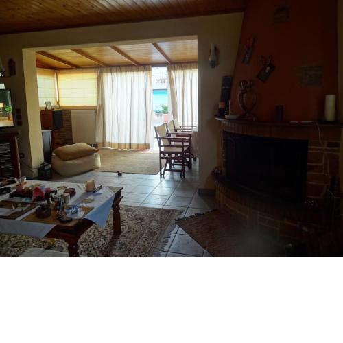 Two-Storey maisonette with fireplace and BBQ
