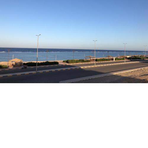 Typique appartement avec vue sur la Mer Rouge