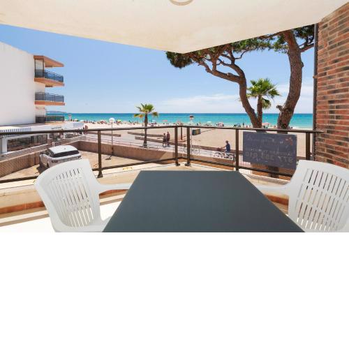 UHC Mexico I Apartments