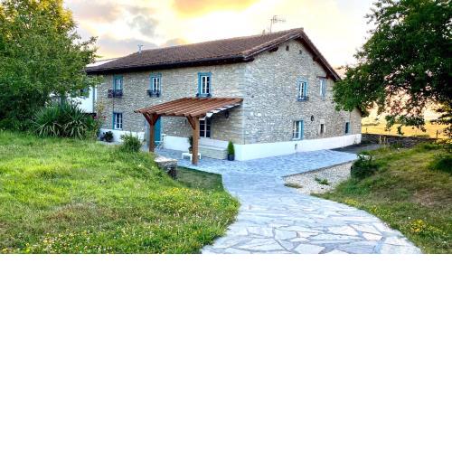 Ulle Gorri Rural House - Casa Rural