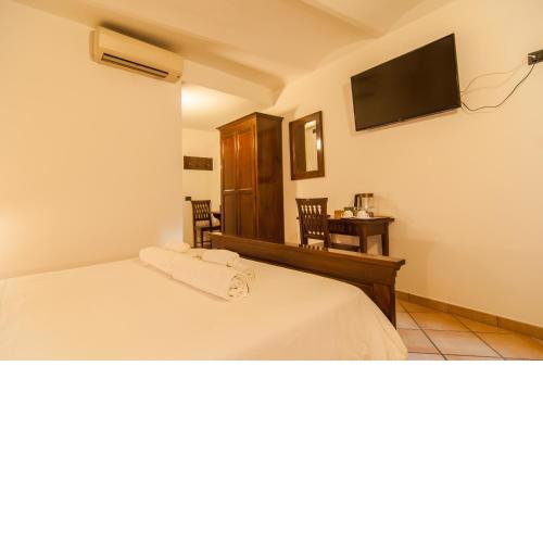 Umbrian Concierge - Alla Rocca