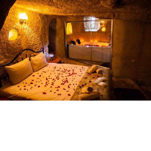 unicorn cave hotel