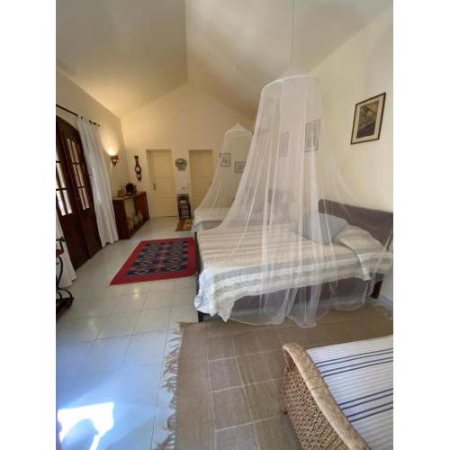 Unique 1-Bedroom Guest House