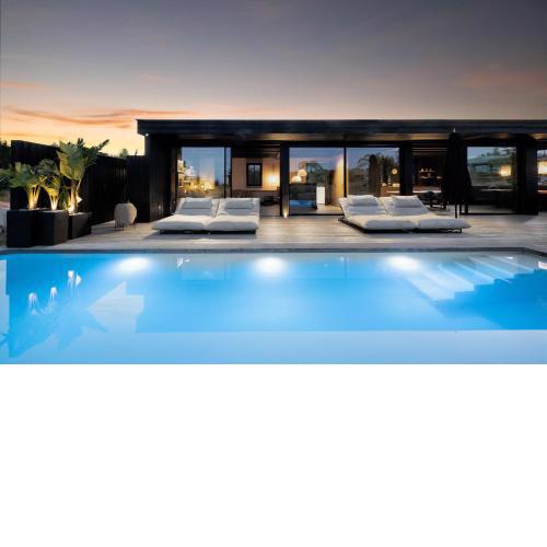 Unique design 4 bedrooms Casa del Sol Estepona