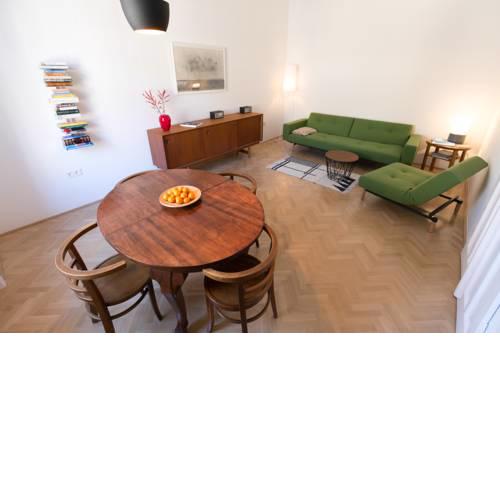 Unique Design Apartment next to Opera