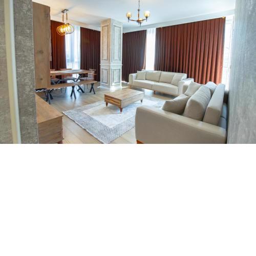 Unique family apartment 5