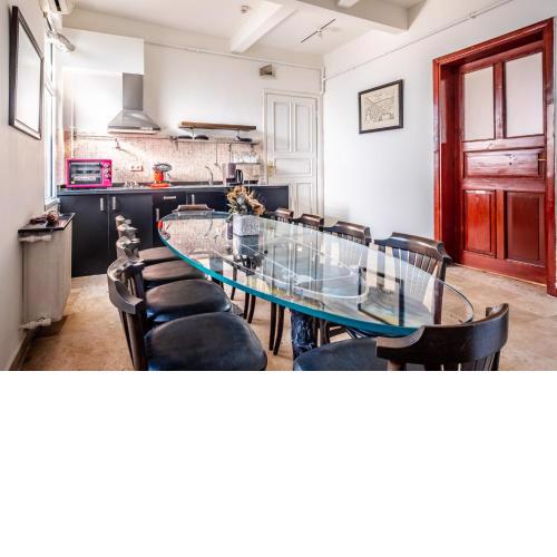 Unique Flat with Excellent Location in Beyoglu