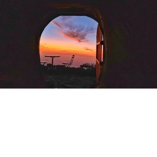 Unique stargazing escape with ocean view